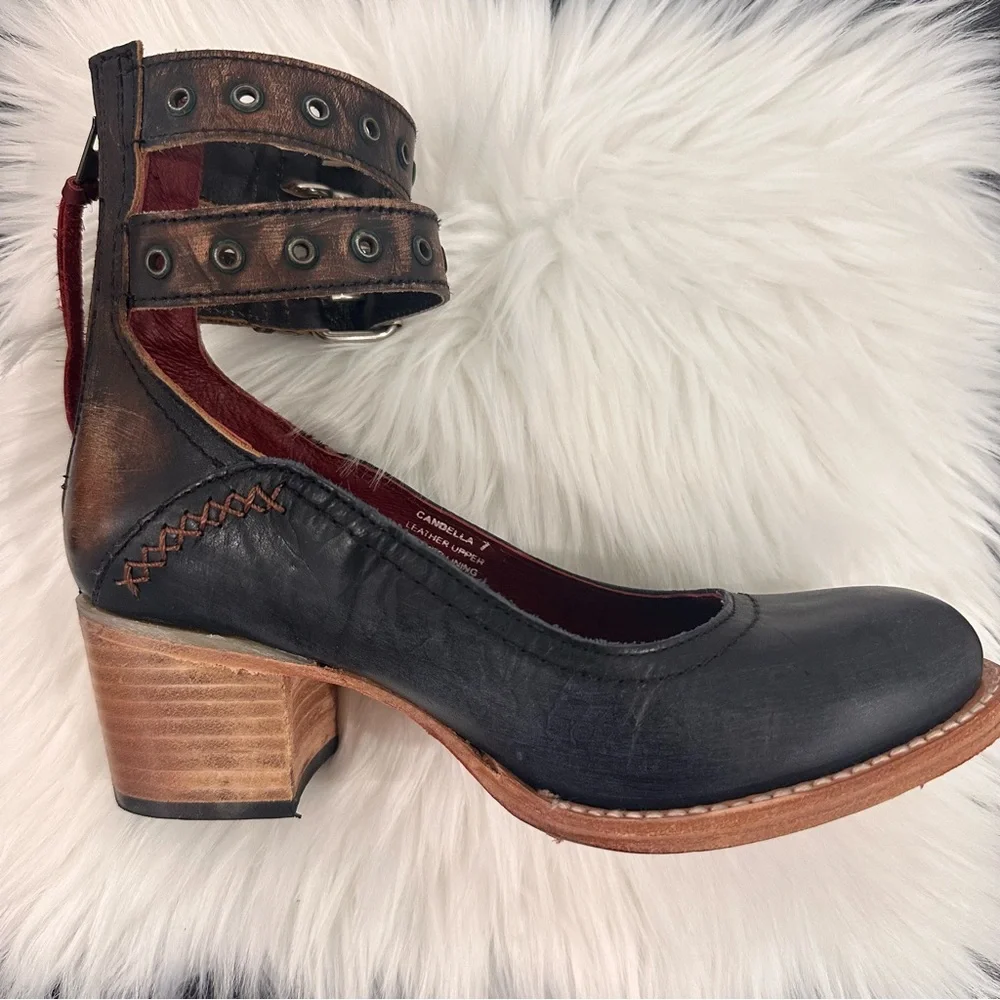 FREEBIRD 🦅 CANDELLA Navy Multi Leather Buckle Shoes Size 7 - Picture 7 of 12